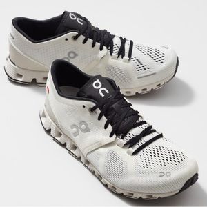 ON Cloud X Training Shoe